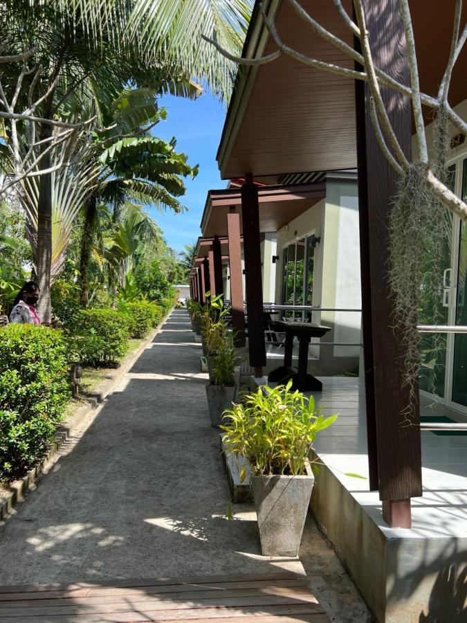 Naiyang Boutique Resort Ban Phak Chit Exterior foto